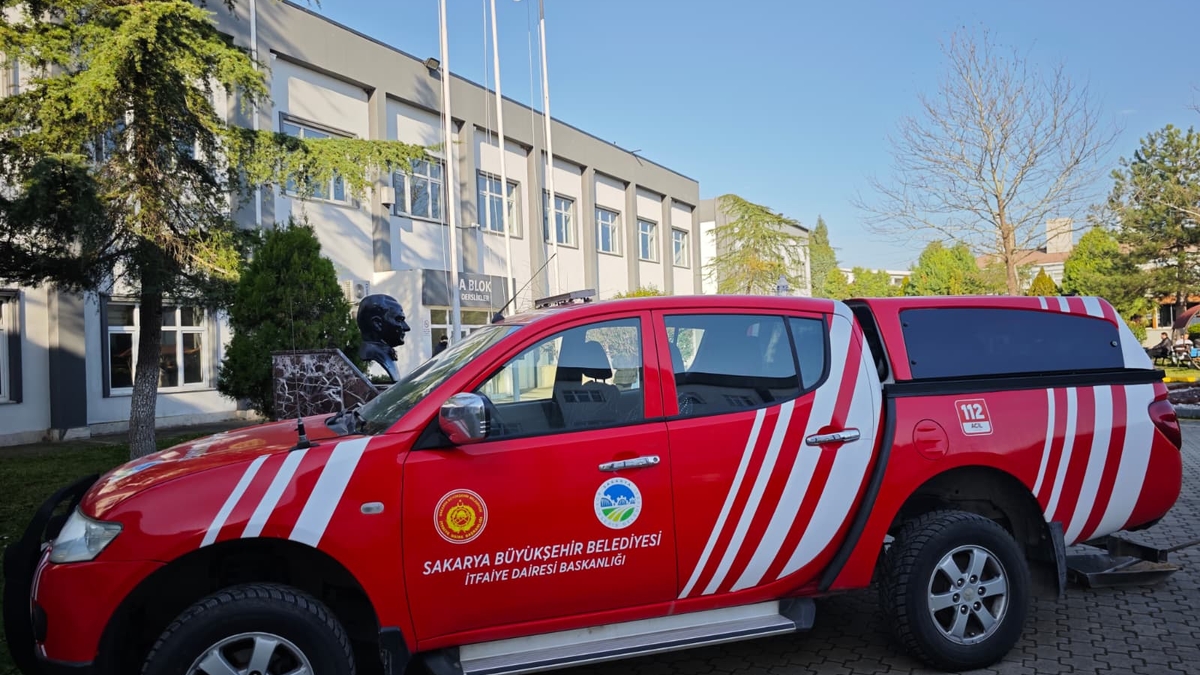 SUBÜ Akyazı’da yangın söndürme ve tahliye tatbikatı