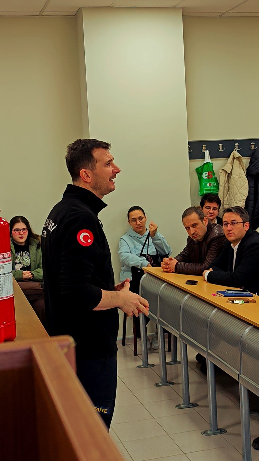 SUBÜ Akyazı’da yangın söndürme ve tahliye tatbikatı