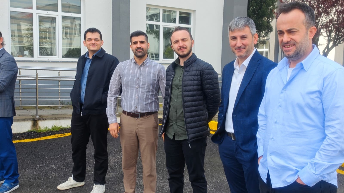 SUBÜ’nün sağlık birimlerinde bayrak değişimi