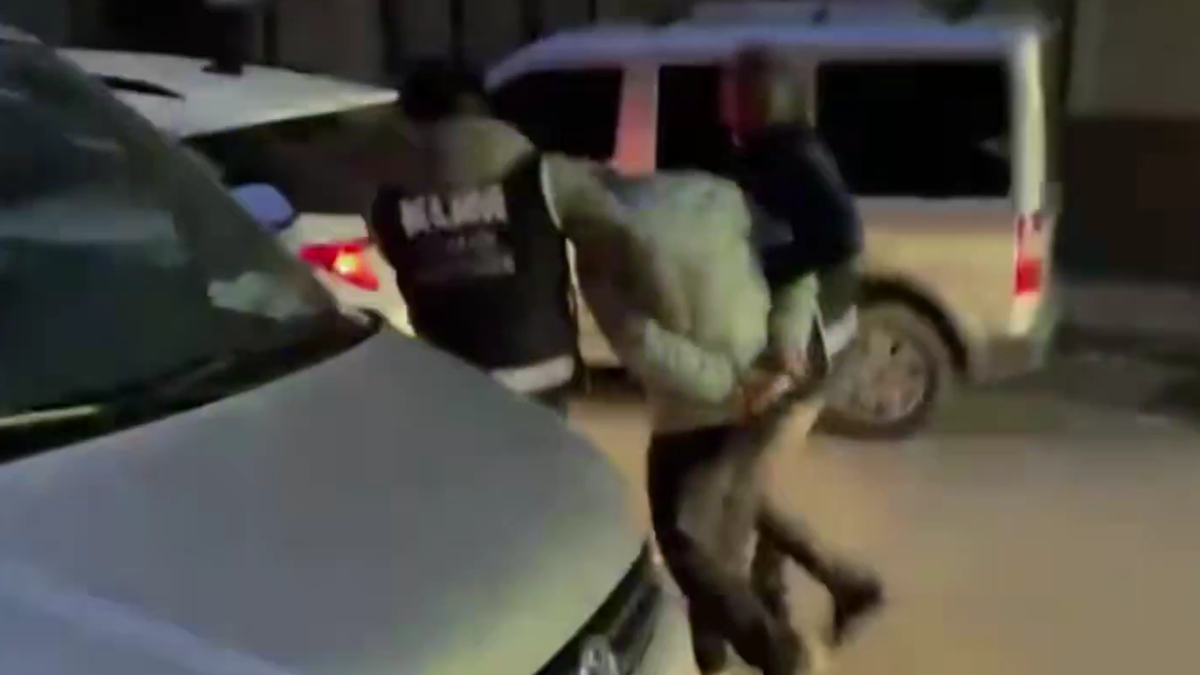 Suç örgütlerini öven paylaşım yapanlara operasyon