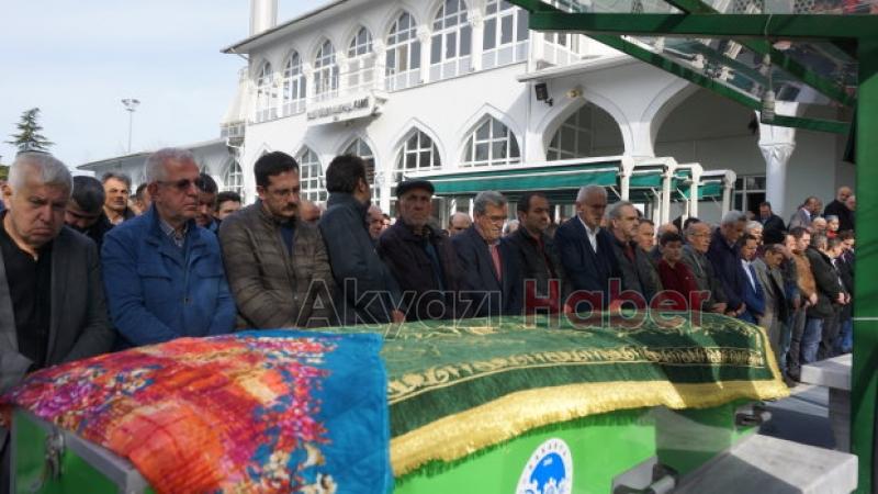 Şükran Meydan Dualarla Defnedildi