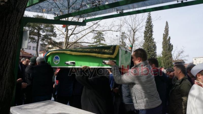 Şükran Meydan Dualarla Defnedildi