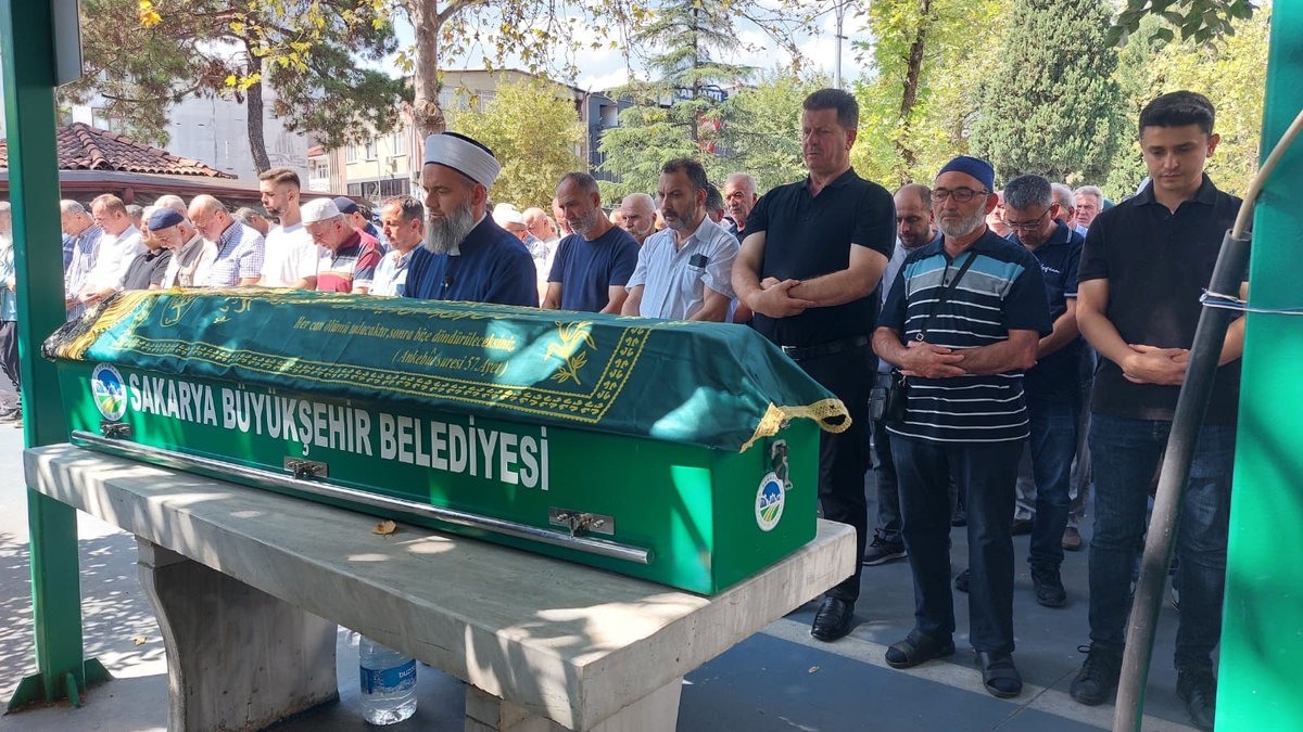 Şükriye Bodur Toprağa Verildi.
