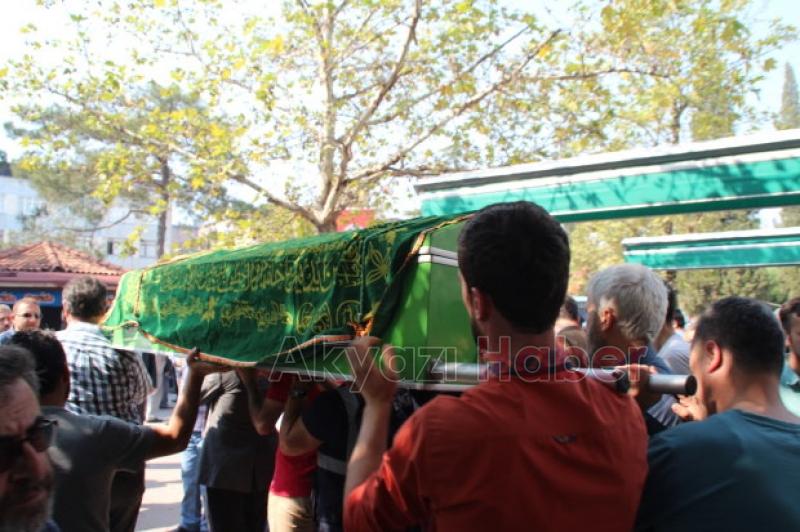 Şükrü Alan Defnedildi