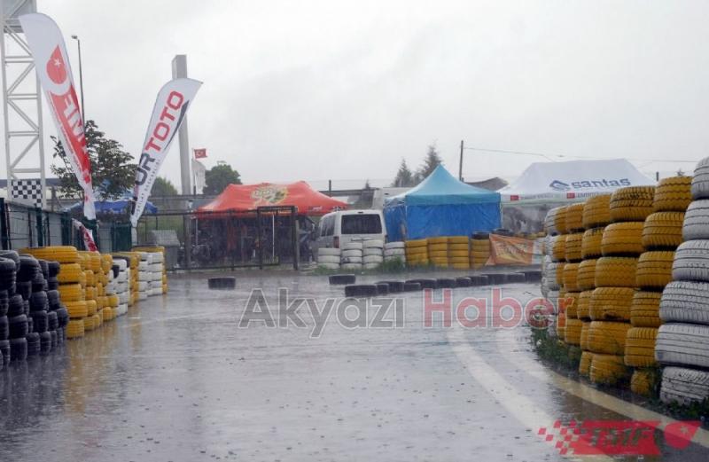 SÜPER MOTOCULAR  YAĞMURA TAKILDI ! 