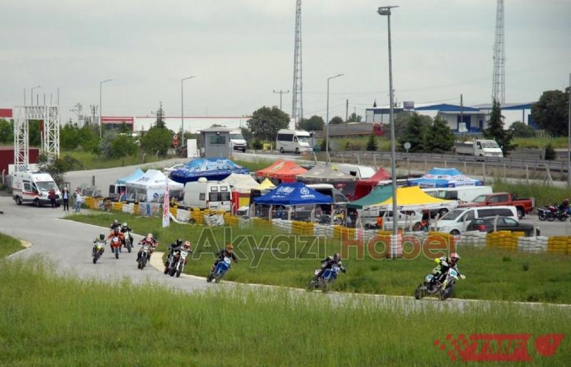 SÜPER MOTOCULAR  YAĞMURA TAKILDI ! 