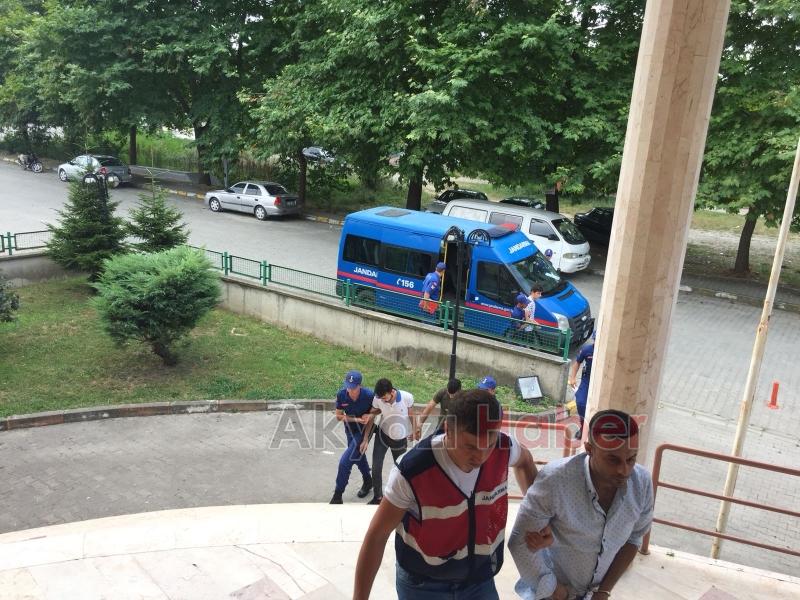 Suriyeli uyuşturucu çetesi çökertildi