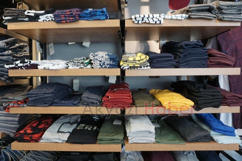 Süvari ve Koton Akyazıda Açıldı