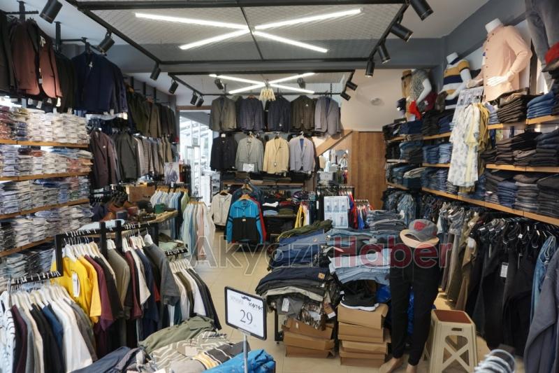 Süvari ve Koton Akyazıda Açıldı