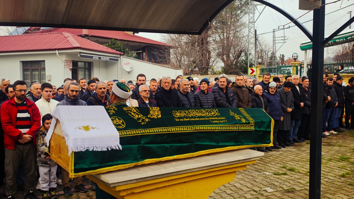 Tahir Kara Dualarla Ebediyete Uğurlandı.