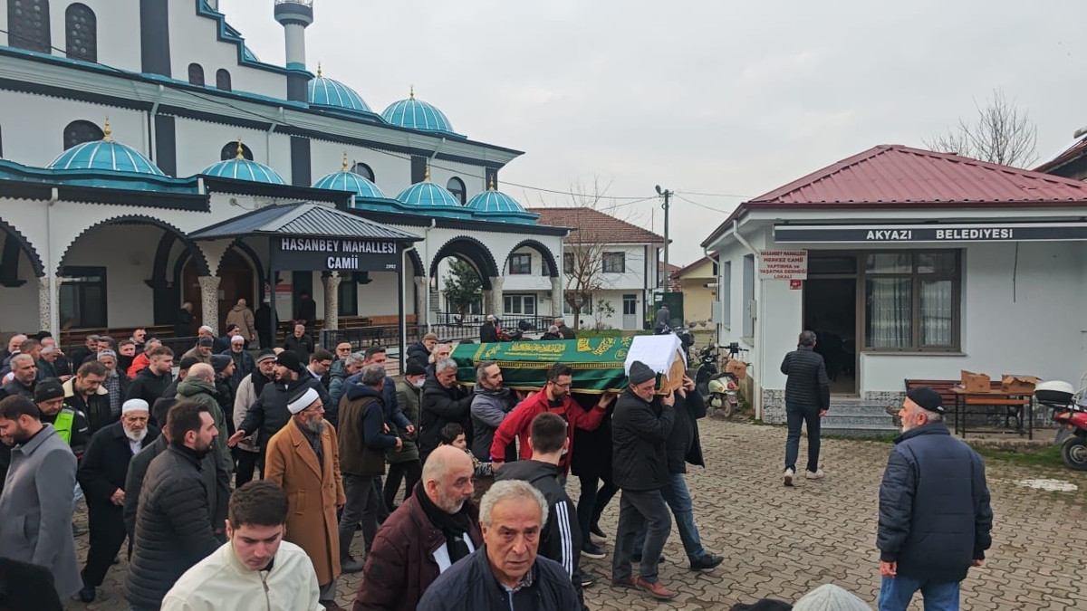 Tahir Kara Dualarla Ebediyete Uğurlandı.
