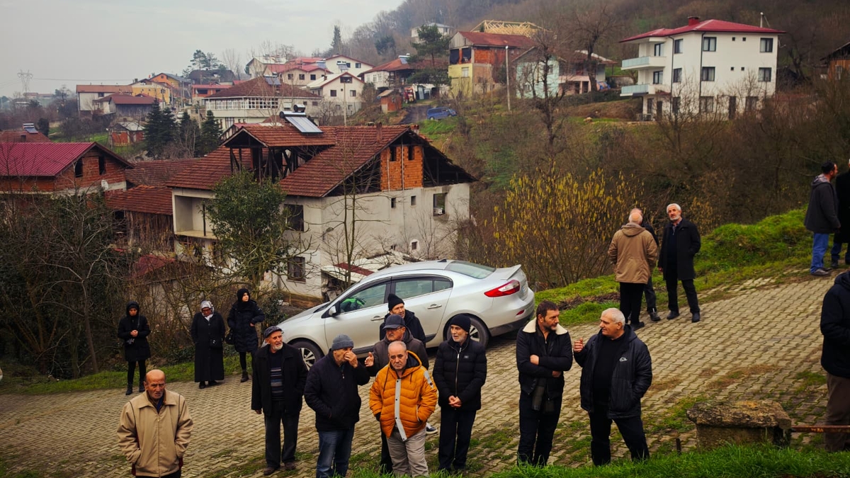 Tahir Kara Dualarla Ebediyete Uğurlandı.