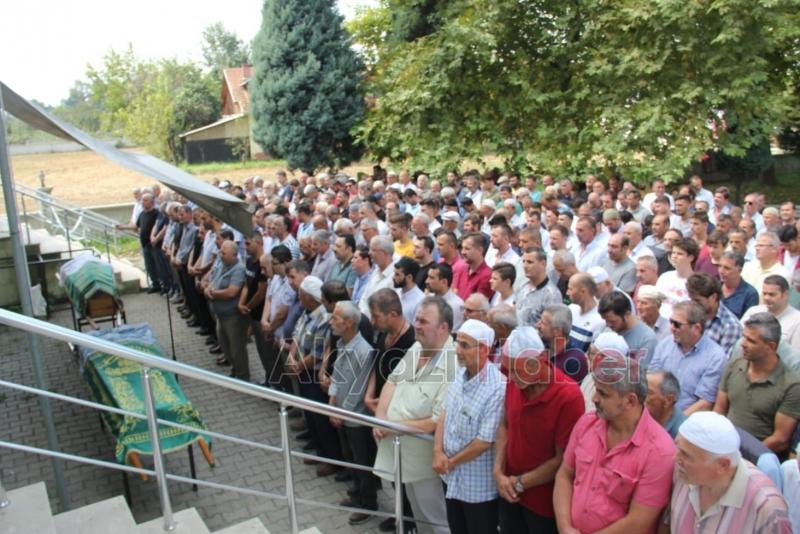 TANRIKULU VE YILMAZ AiLESiNiN BÜYÜKLERi DEFNEDiLDi