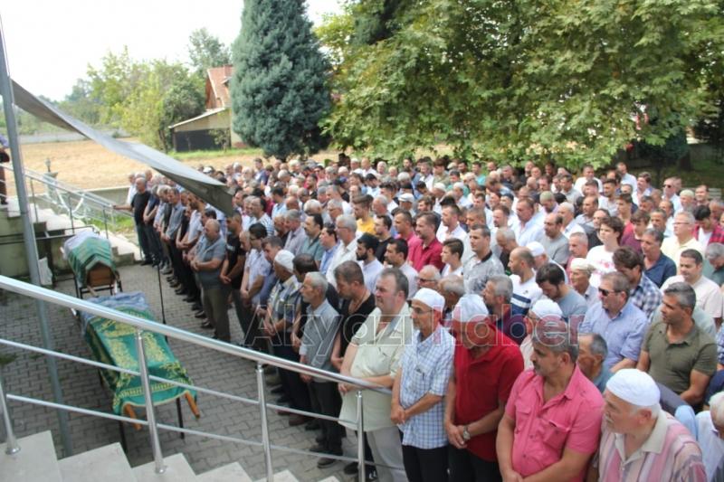 TANRIKULU VE YILMAZ AiLESiNiN BÜYÜKLERi DEFNEDiLDi