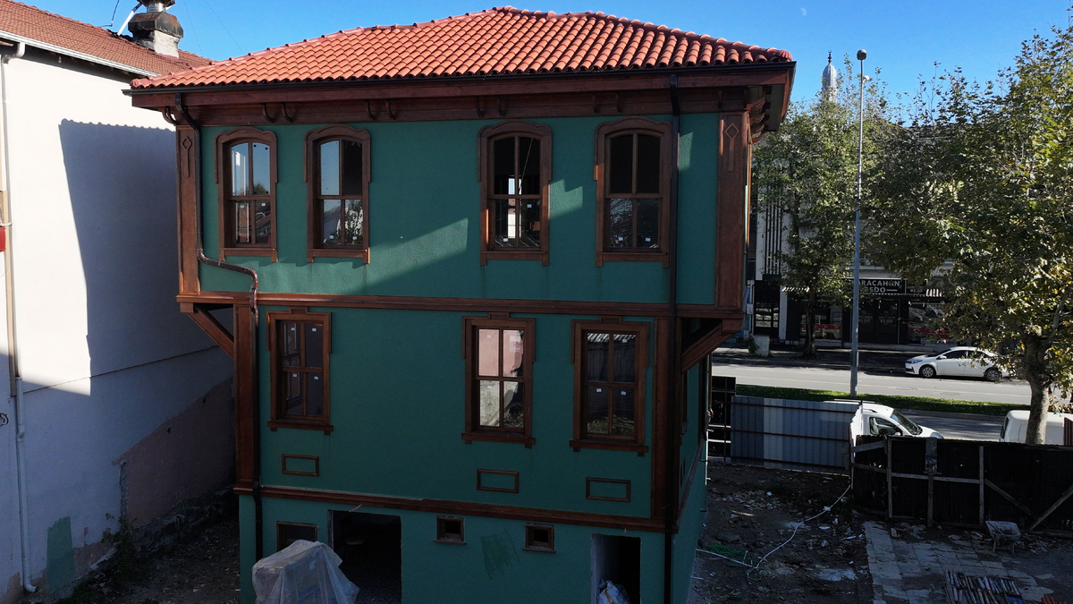 Tarihi Kuyudibi Konağı’nı aslına uygun şekilde restore edildi