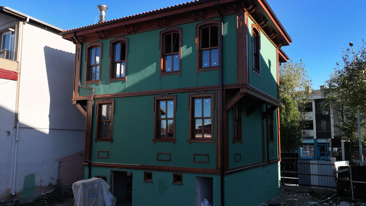Tarihi Kuyudibi Konağı’nı aslına uygun şekilde restore edildi