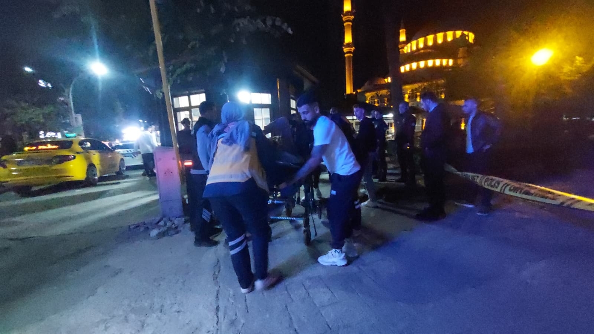 Tartışma kanlı bitti; Silahla vuruldu