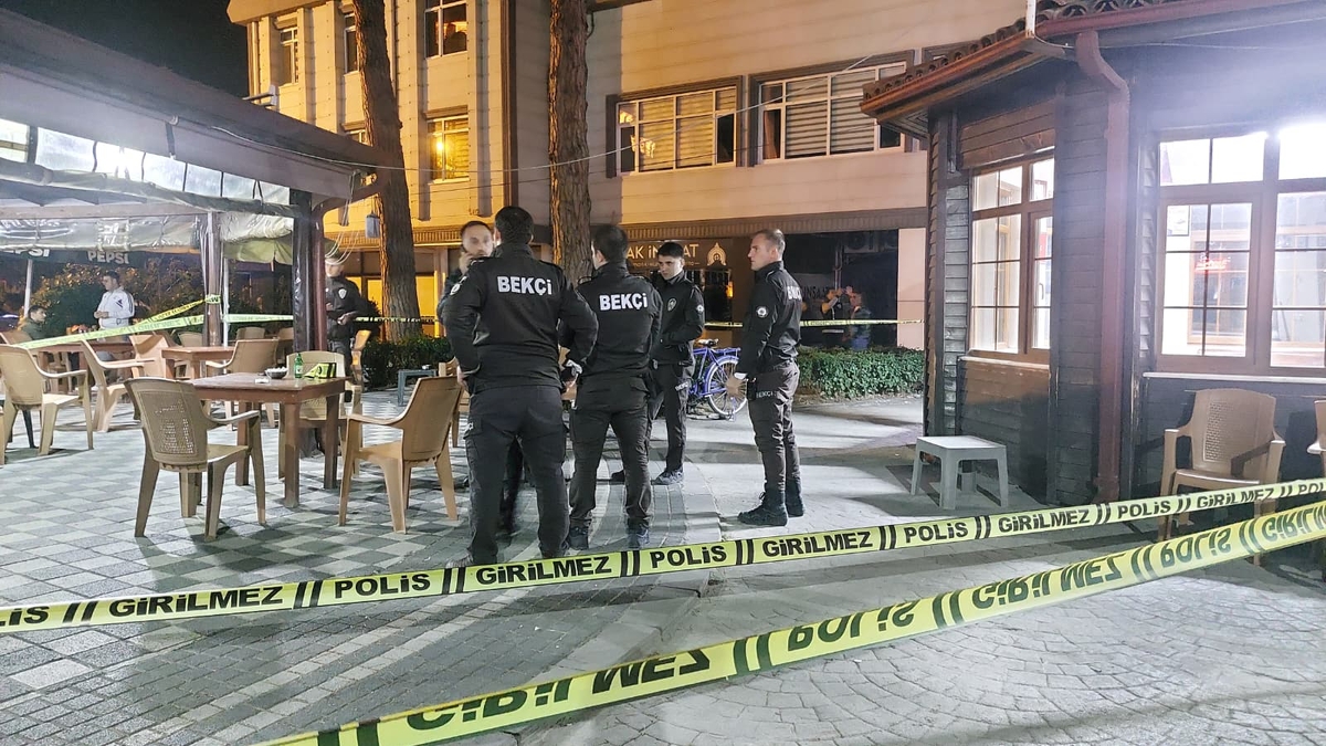 Tartışma kanlı bitti; Silahla vuruldu