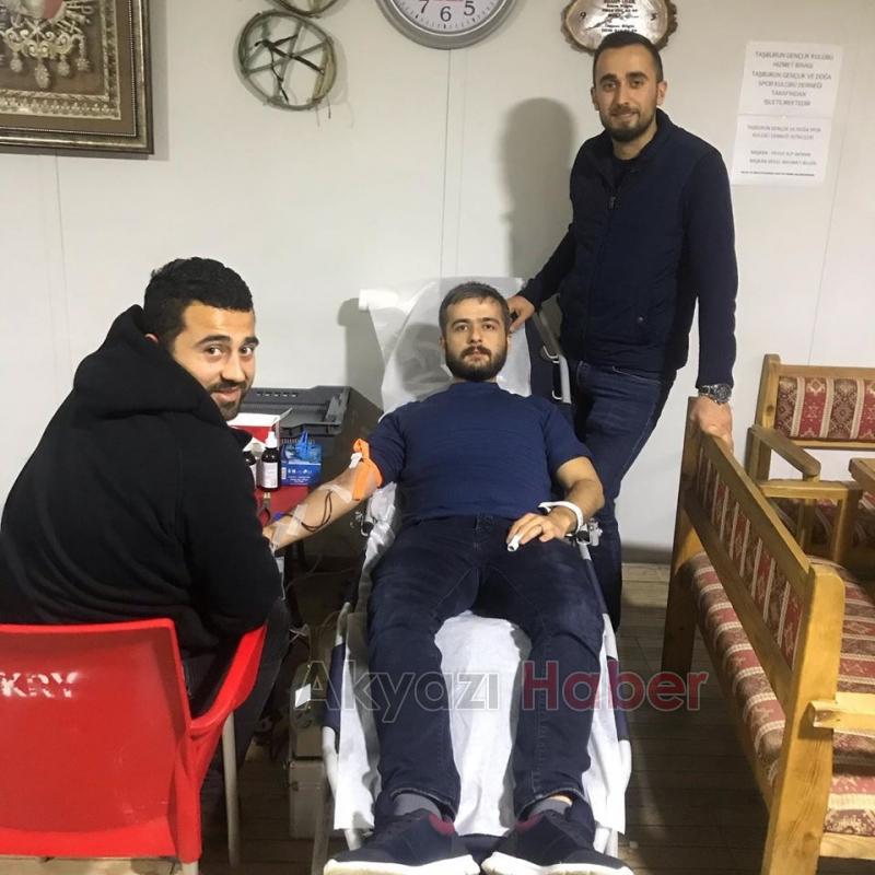 Taşburun Gençlik Kulübünden kan bağışı