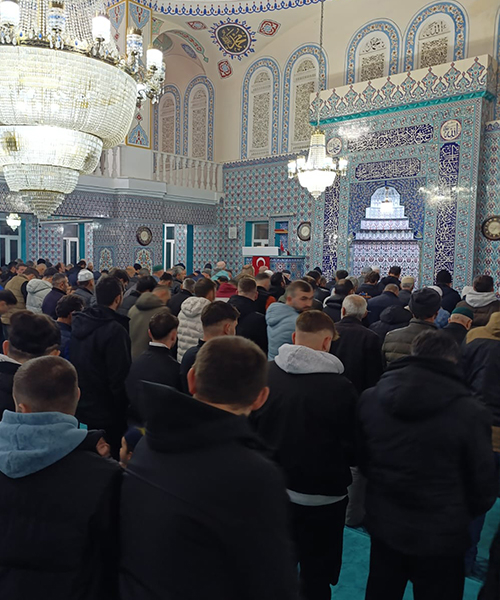 Taşburun Şehitali Camii’nde Berat Kandili coşkusu
