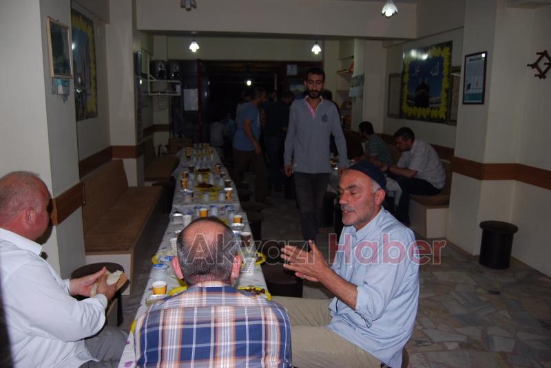 Taşburun Sosyal Yardımlaşma Derneğinden İftar