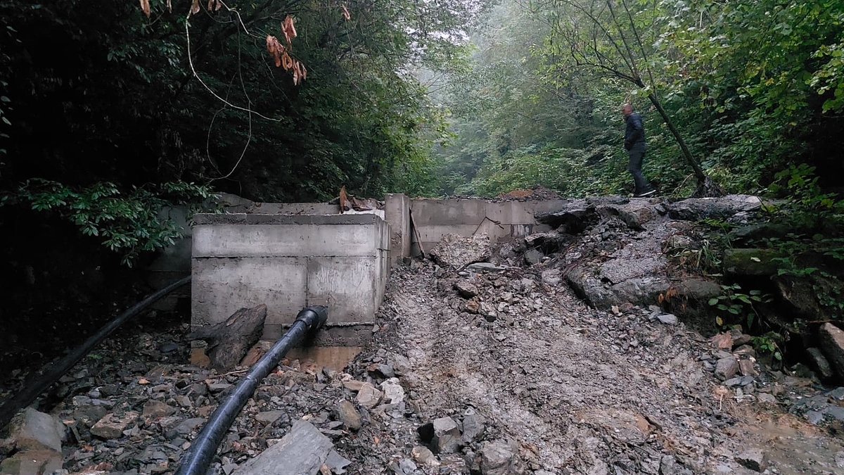 Taşburun’da 15 yıllık sorun: Mahalle susuzlukla boğuşuyor
