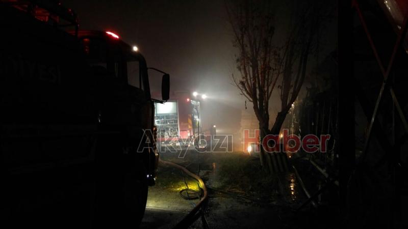  Tavuk Çiftliğinde Yangın