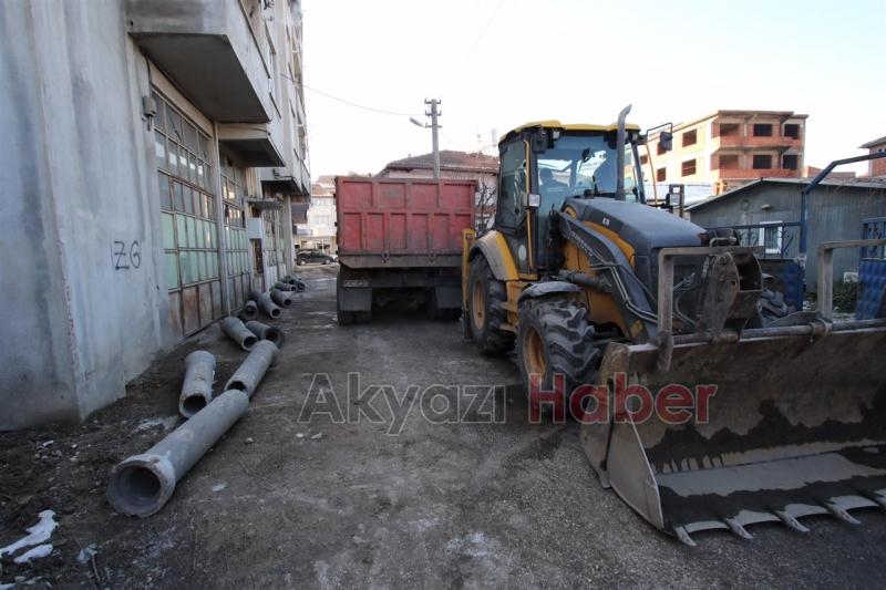 TEKNİK EKİPLER KAR KIŞ SOĞUK DEMEDEN ARALIKSIZ ÇALIŞIYOR