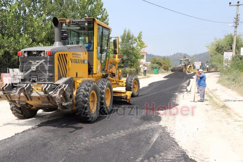 Teknik Ekipler Kuzuluk’ta Asfalt Yama Çalışmalarını Sürdürüyor