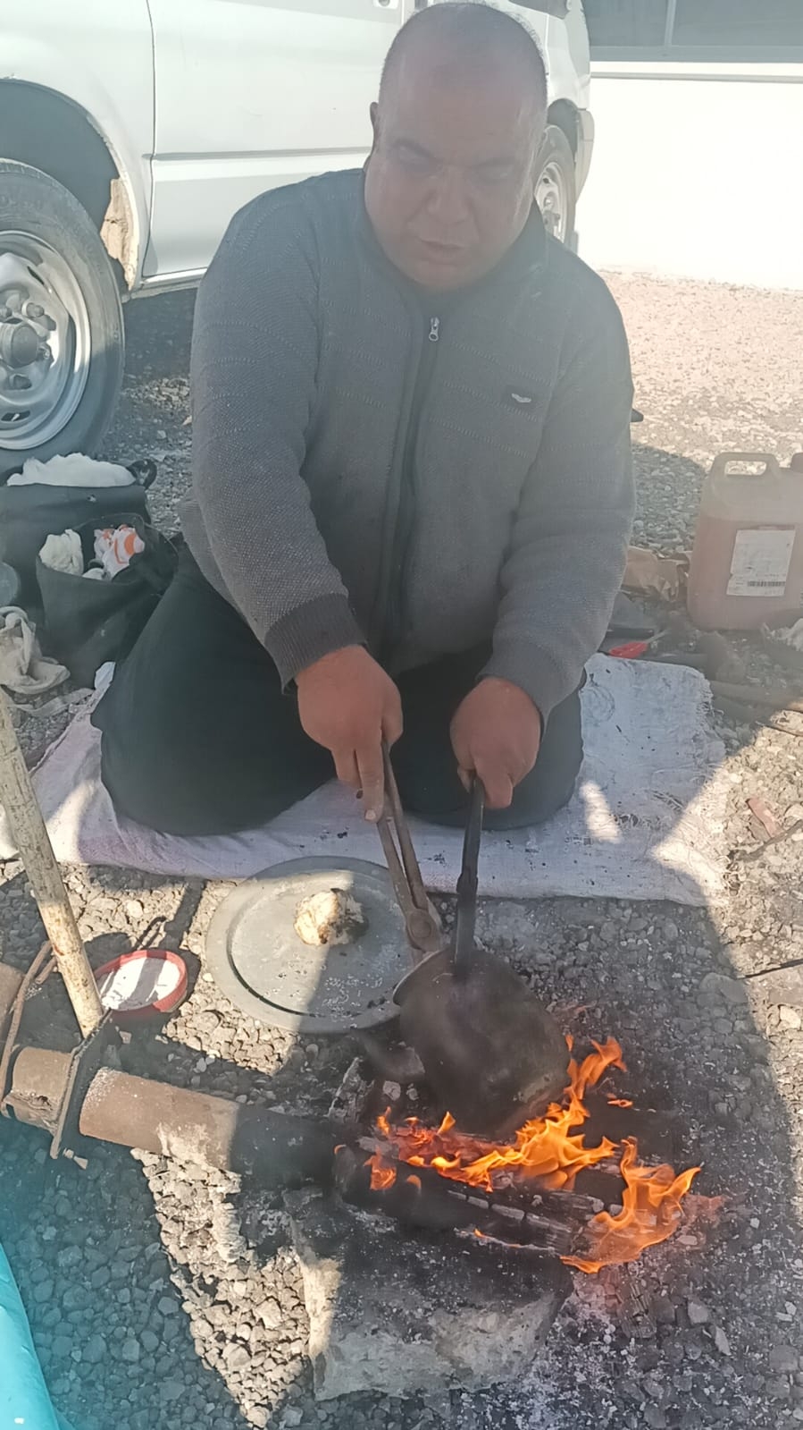 Teknoloji bitirdi ama o bırakmadı: Kalay ustası direnişte