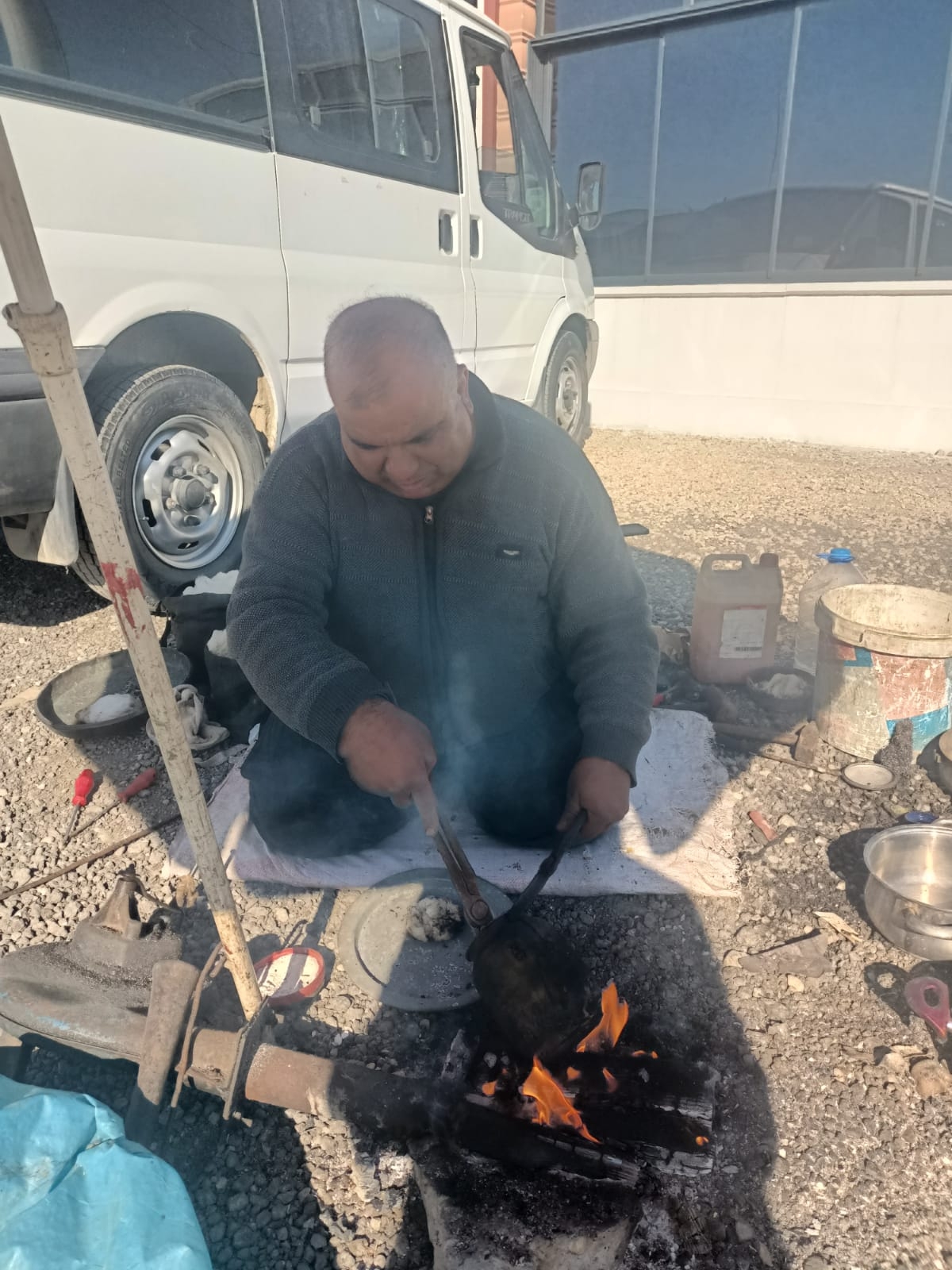 Teknoloji bitirdi ama o bırakmadı: Kalay ustası direnişte