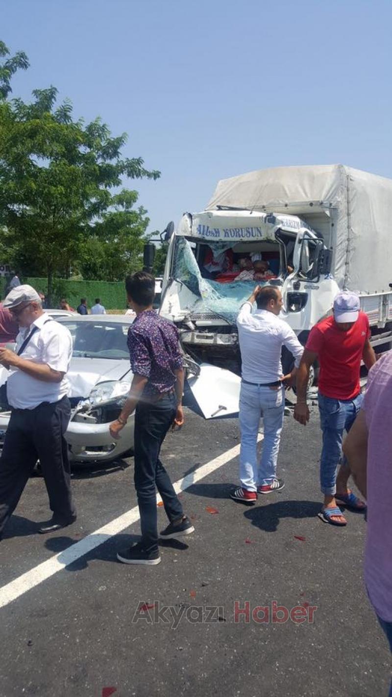 TEM de dehşet Çok sayıda araç birbirine girdi