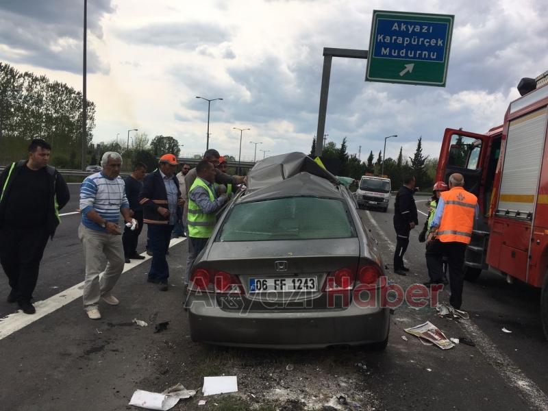 Tem Otoyolu Akyazı Gişeleri Sapağında Kaza