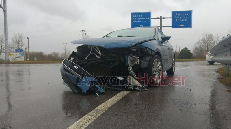 TEM OTOYOLU AKYAZI GİŞELERİNDE KAZA