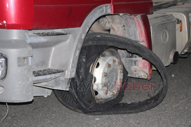 TEM OTOYOLUNDA KAZA 2 ölü