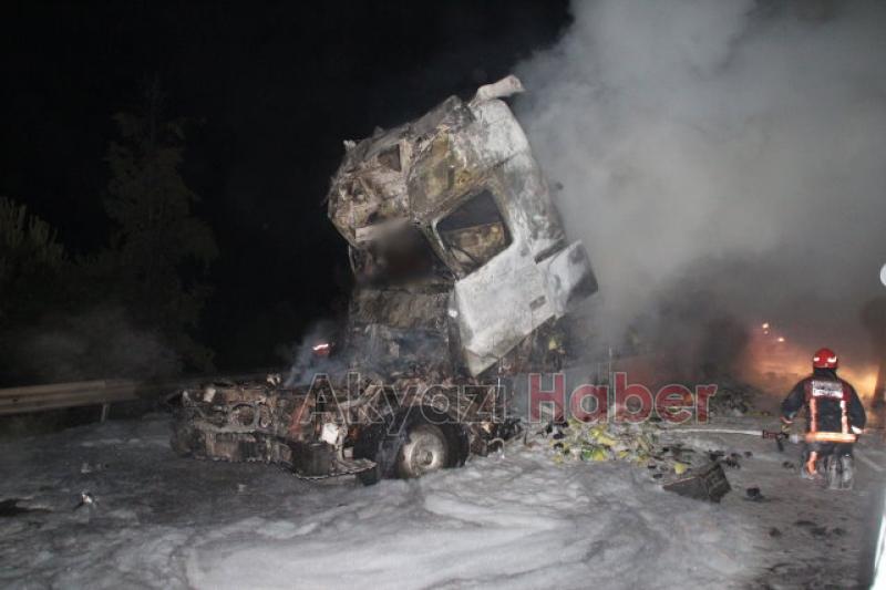 TEM OTOYOLUNDA KAZA 2 ölü