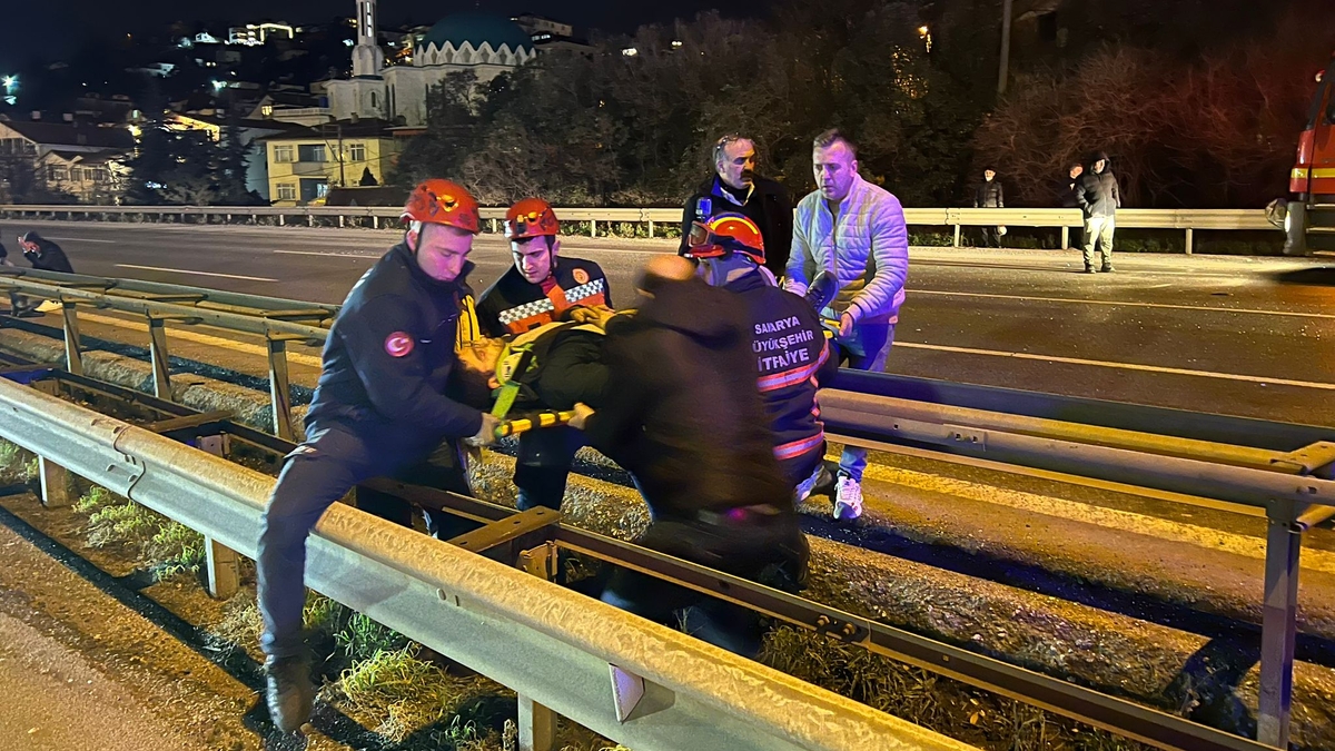 Otoyolda zincirleme kaza: 1 ölü, 27 yaralı