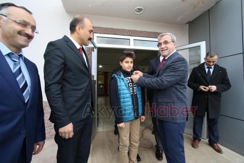 TEOG BİRİNCİSİNE ÖDÜL