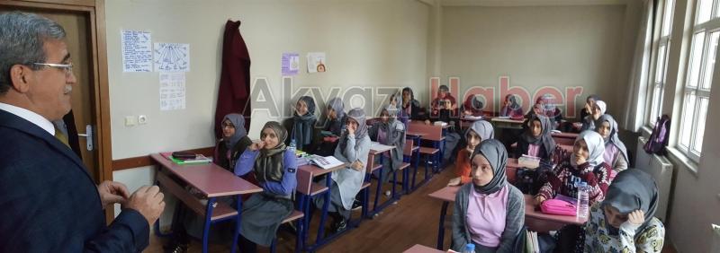 TEOG SINAVINA GİRECEK ÖĞRENCİLERE BAŞKANDAN ZİYARET