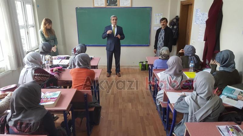 TEOG SINAVINA GİRECEK ÖĞRENCİLERE BAŞKANDAN ZİYARET