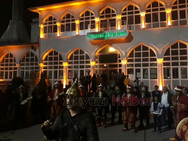 Teravih Sonrası Mehter Büyük İlgi Gördü