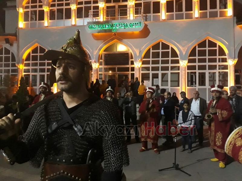 Teravih Sonrası Mehter Büyük İlgi Gördü