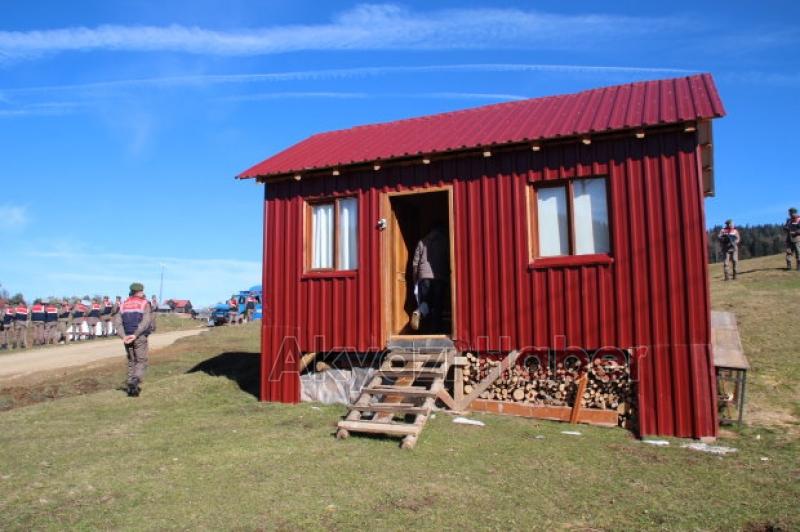 Tespit Edilen Yayla Evlerinin Yıkımına Başlandı