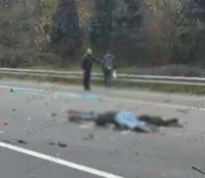 Tıra çarpan otomobil parçalandı: 1 ölü, 1 yaralı