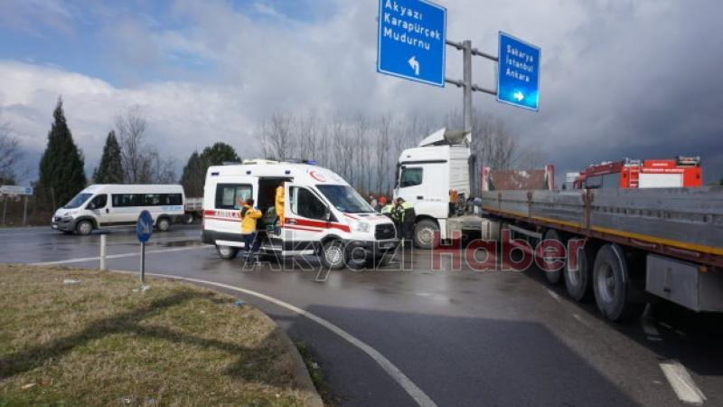 Tırın biçtiği otomobilde Mucize kurtuluş