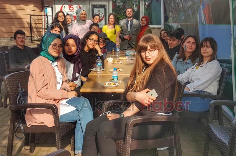 TİYATRO TOPLULUĞUNDAN HER ÇOCUK öZELDİR ÇALIŞMASI