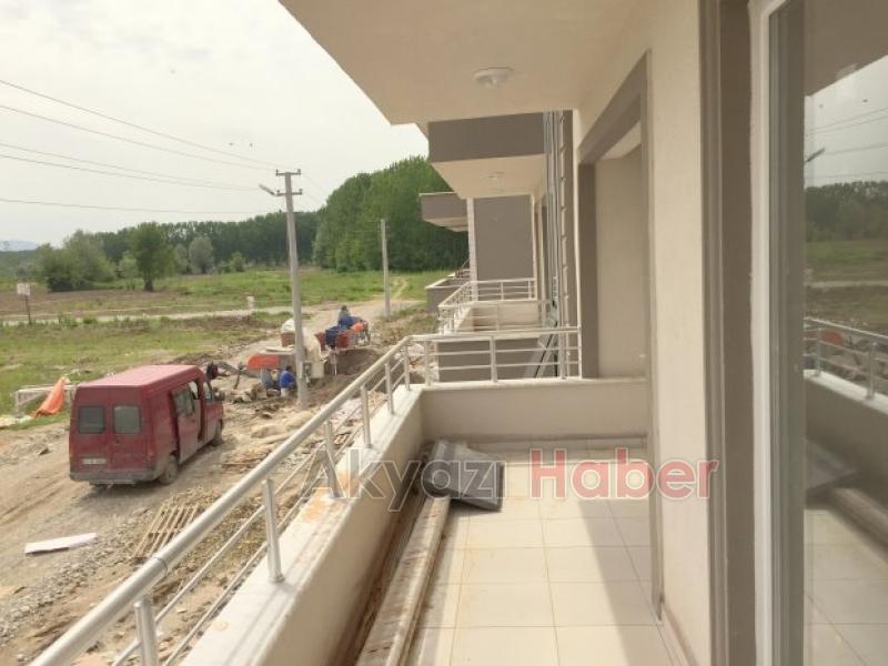 Toki Arkasında Sınırlı Sayıda Daireler