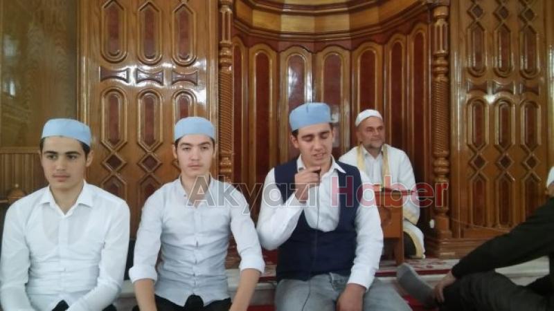 Topağaç Kuran Kursunda  Hafızlığı tamamlayan 5 öğrenci için Merasim yapıldı