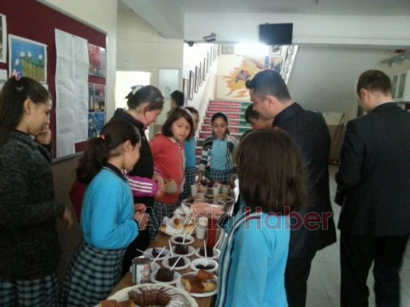 Topağaç İlkokulun’dan Şehit Ailelerine Anlamlı Yardım