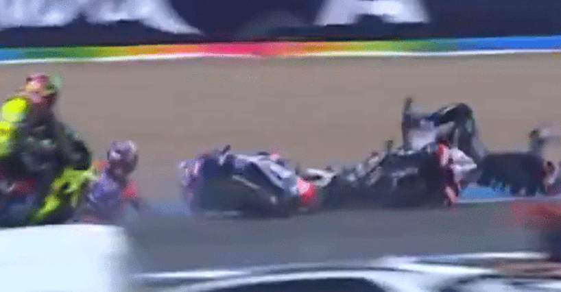 Toprak Razgatlıoğlu İspanya’da talihsiz kaza: Sprint yarışına veda